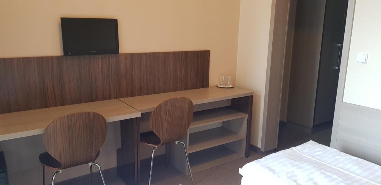 Sporthotel Kácov 外观 照片
